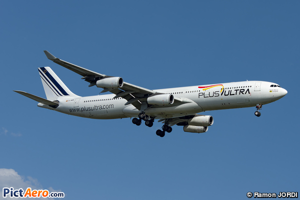 Airbus A340-313X (Plus Ultra)