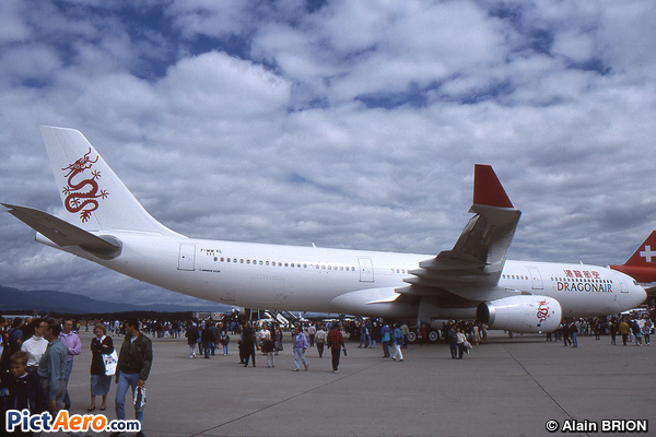Airbus A330-342 (Dragonair)