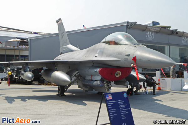 Lockheed Martin F-16CJ Fighting Falcon (United States - US Air Force (USAF))