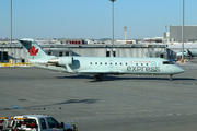 Canadair CL-600-2B19 Regional Jet CRJ-200ER (C-FZJA)