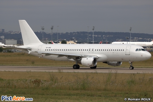 Airbus A320-212 (Aeolian Airlines)