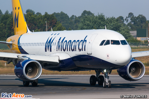 Airbus A320-114 (Monarch Airlines)