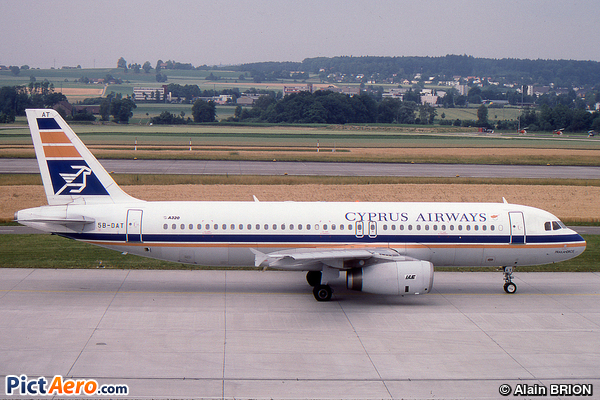 Airbus A320-231 (Cyprus Airways)