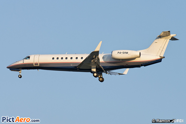 Embraer ERJ-135 BJ Legacy (Petroff Air)