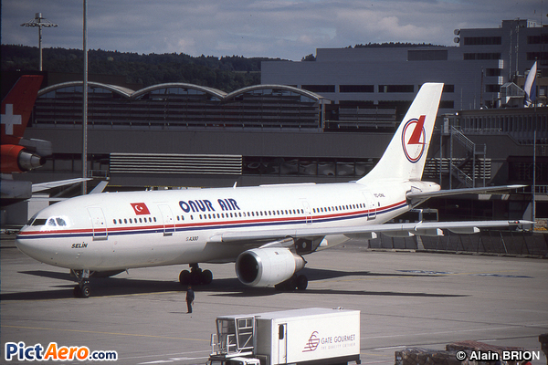 Airbus A300B4-103 (Onur Air)
