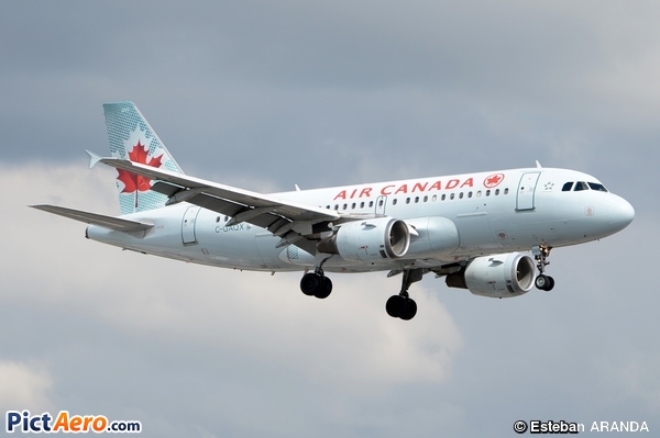 Airbus A319-113 (Air Canada)