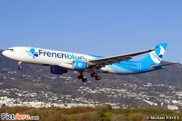 Airbus A330-323 (French Blue)