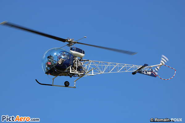 Bell 47G-4A  (Private / Privé)