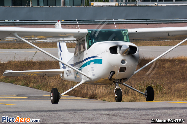 Cessna F172M Skyhawk (Aero Club do Porto)