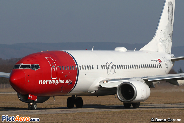 Boeing 737-8Q8/WL (Norwegian Air International)
