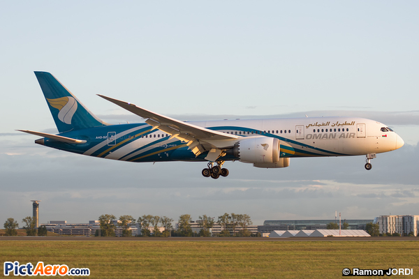Boeing 787-8 Dreamliner (Oman Air)
