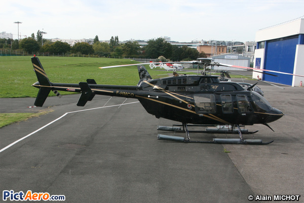 Bell 407 (Private / Privé)