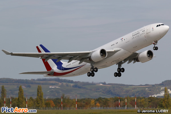 Airbus A330-223 (France - Air Force)