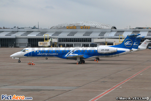 Embraer ERJ-145EU (Dniproavia)