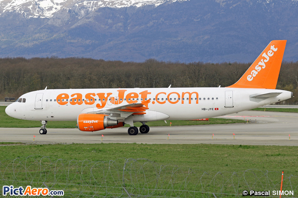 Airbus A320-214 (easyJet Switzerland)