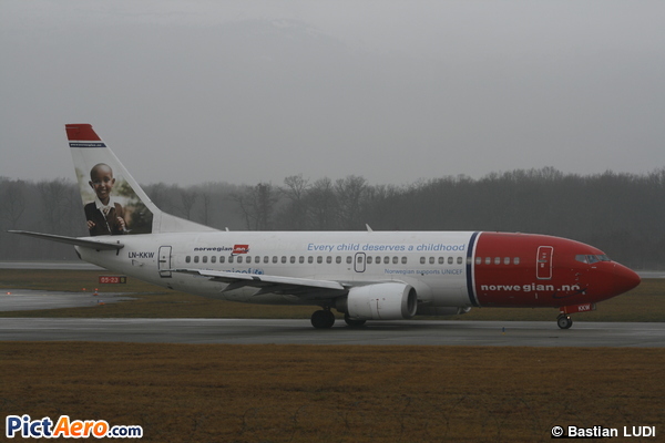 Boeing 737-3K9 (Norwegian Air Shuttle)