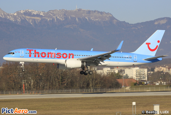 Boeing 757-2G5 (Thomson Airways)