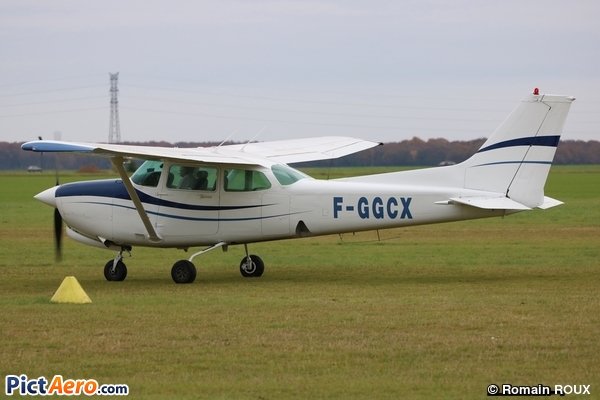 Cessna 172RG Cutlass RG II (Private / Privé)