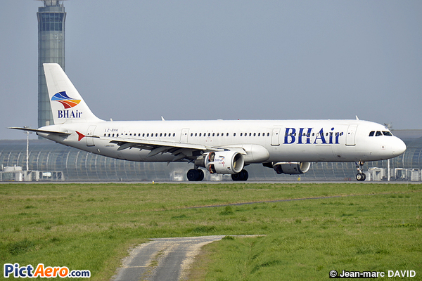 Airbus A321-211 (BH Air (Balkan Holidays Airlines))