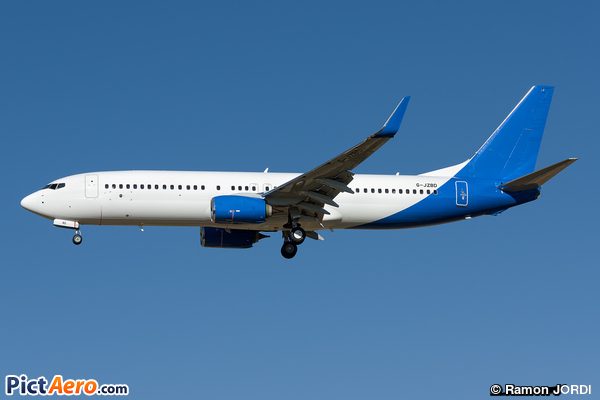 Boeing 737-8MG/WL (Jet2.com)