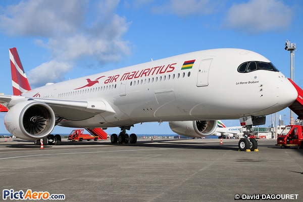 Airbus A350-941 (Air Mauritius)