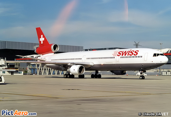 McDonnell Douglas MD-11 (Swiss International Air Lines)