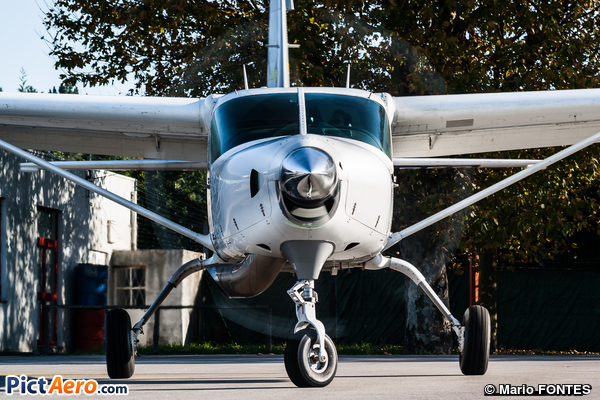 Cessna Supervan 900 (	Paranodon Fallschirmsport Illertissen)