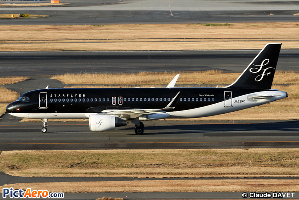 Airbus A320-214/WL  (Starflyer)