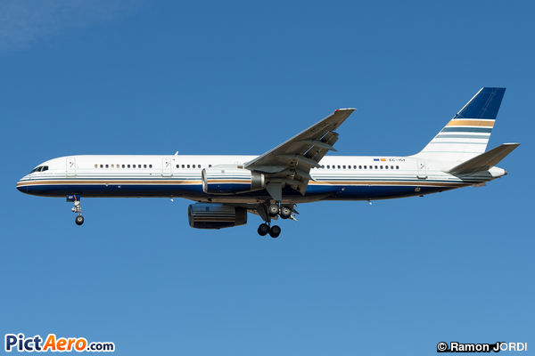 Boeing 757-256 (Privilege Style)