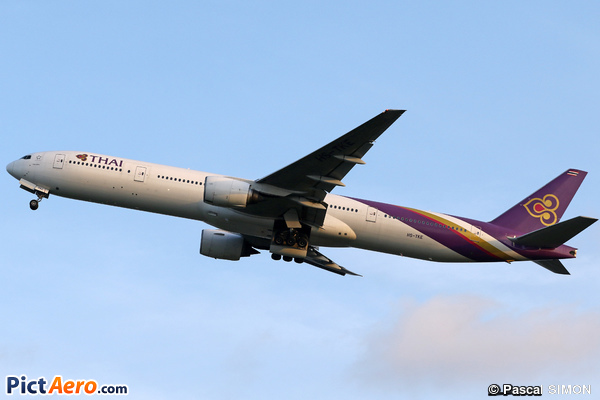 Boeing 777-3D7 (Thai Airways International)