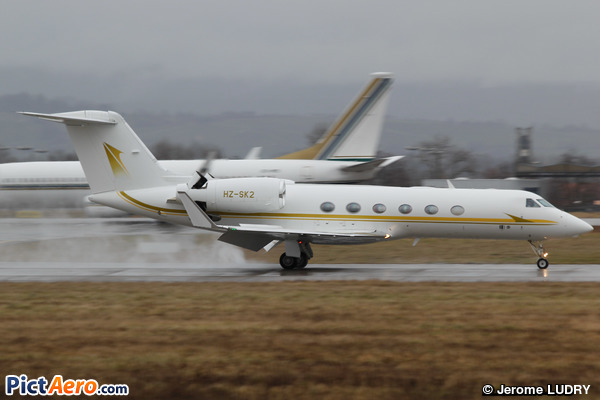 Gulfstream Aerospace G-450 (Sky Prime)