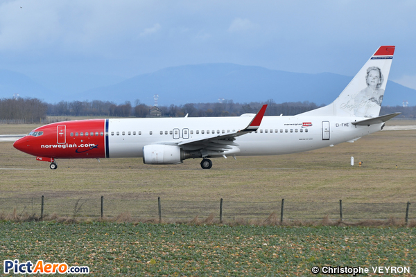 Boeing 737-8Q8/WL (Norwegian Air International)