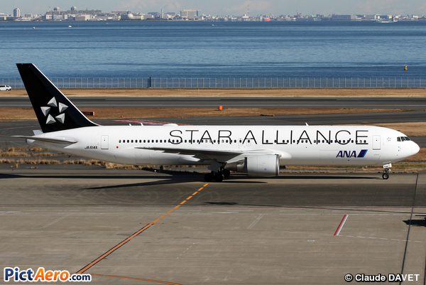 Boeing 767-381/ER (All Nippon Airways)