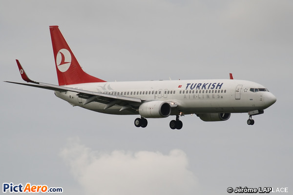 Boeing 737-8F2 (Turkish Airlines)