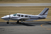 Piper PA-34-200T Seneca II (VH-COU)
