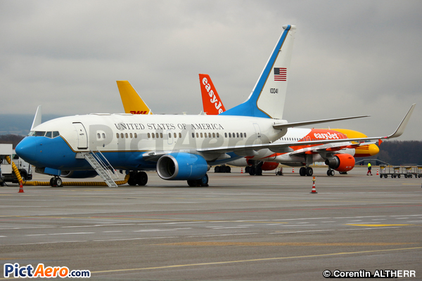 Boeing C-40B (737-7DM)BBJ (United States - US Air Force (USAF))