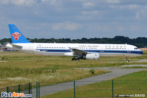 Airbus A321-211 (China Southern Airlines)