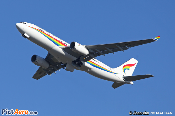 Airbus A330-203 (Tibet Airlines)