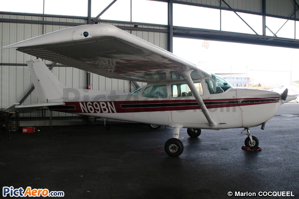 Cessna 172M Skyhawk (Aéroclub de la Lys et de l'Artois)