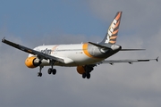Airbus A320-212 (OO-TCT)