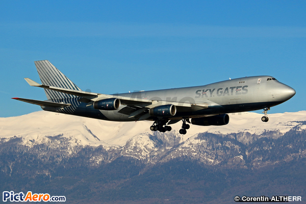 Boeing 747-467/F/ER/SCD (Sky Gates Airlines)