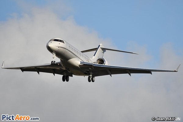Bombardier BD-700-1A11 Global 6000 (Hyperion Aviation)