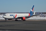 Boeing 767-33A/ER (VQ-BUP)