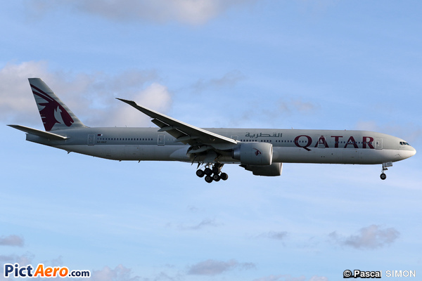 Boeing 777-3DZ/ER (Qatar Airways)