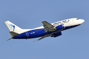 Boeing 737-530 (YR-AME)