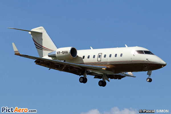 Canadair CL-600-2B16 Challenger 604 (Mouawad Nat. Co.)