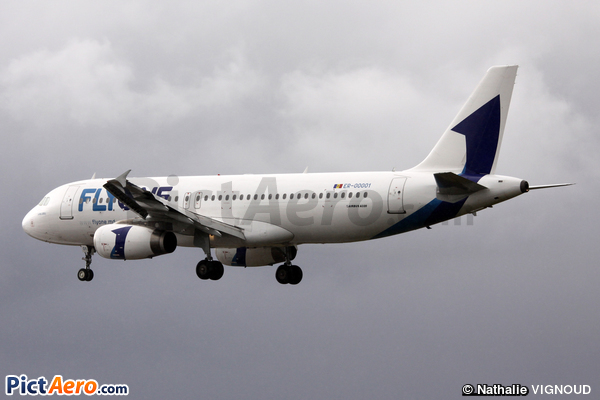 Airbus A320-233 (Fly One)