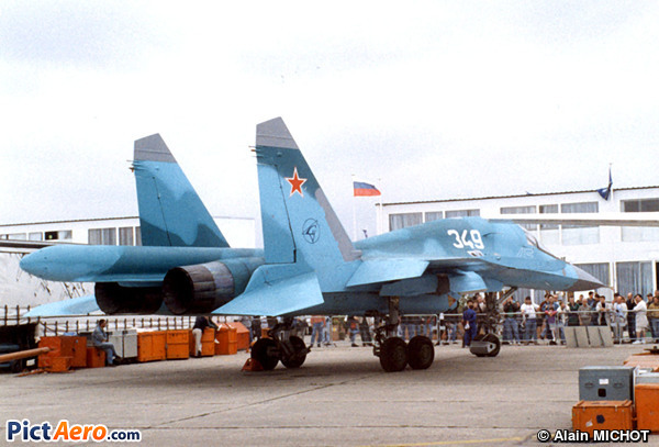 Sukhoï Su-32FN Fulback (Sukhoi Design Bureau)