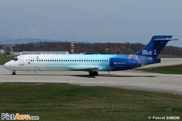 Boeing 717-2K9 (Blue 1)