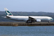 Boeing 777-267 (B-HNB)